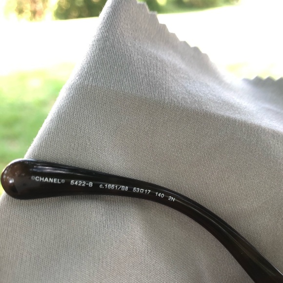 Square Channel Sunglasses - Picture 17 of 17